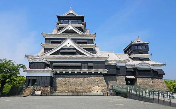 【1人成團】九州一日遊 前往火山口|阿蘇山草千里・阿蘇火山・阿蘇神社・阿蘇道路驛站・黑川溫泉or熊本城(博多站出發)