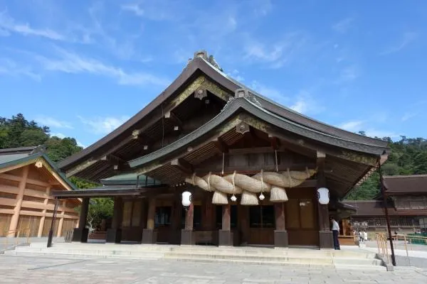 迷你團・四國玉造溫泉 5 日|堀川傳統屋形遊船&倉敷美觀地區&島根海洋館|2~8人成行・專車不併團・不含機票