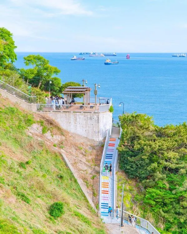 釜山精華景點一日遊|天空膠囊列車、甘川文化村、海雲台藍線公園等熱門景點
